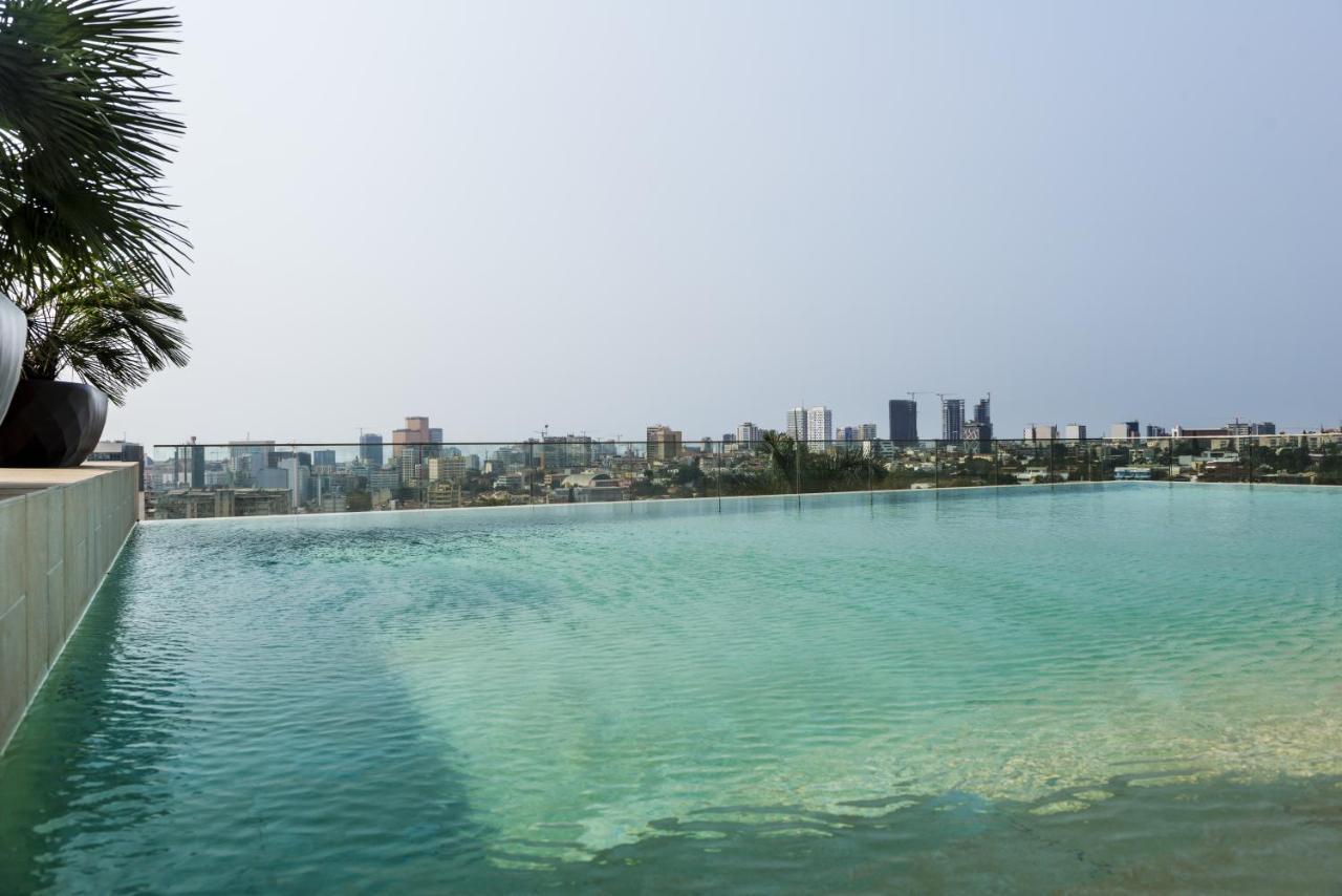 Hotel Alvalade Luanda Exterior photo
