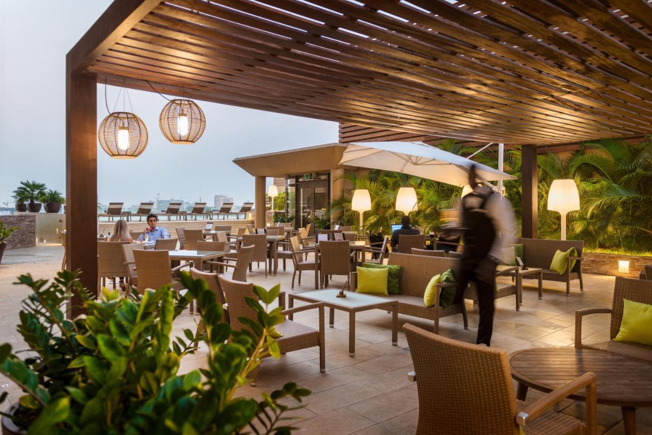 Hotel Alvalade Luanda Exterior photo